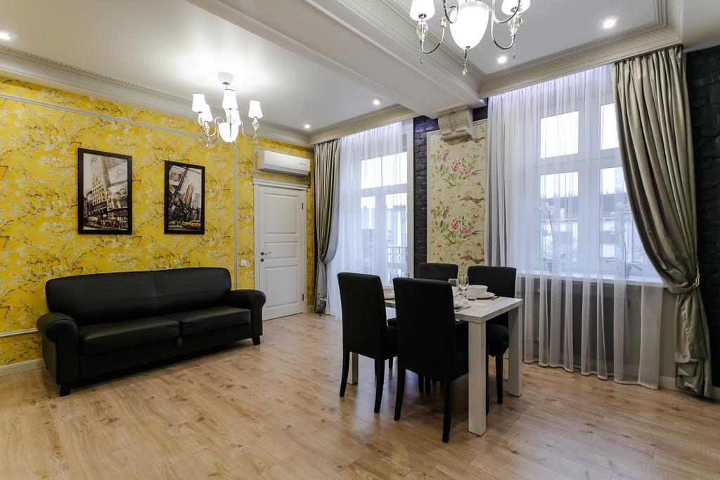 Royal Rent Minsk Apartment ภายนอก รูปภาพ