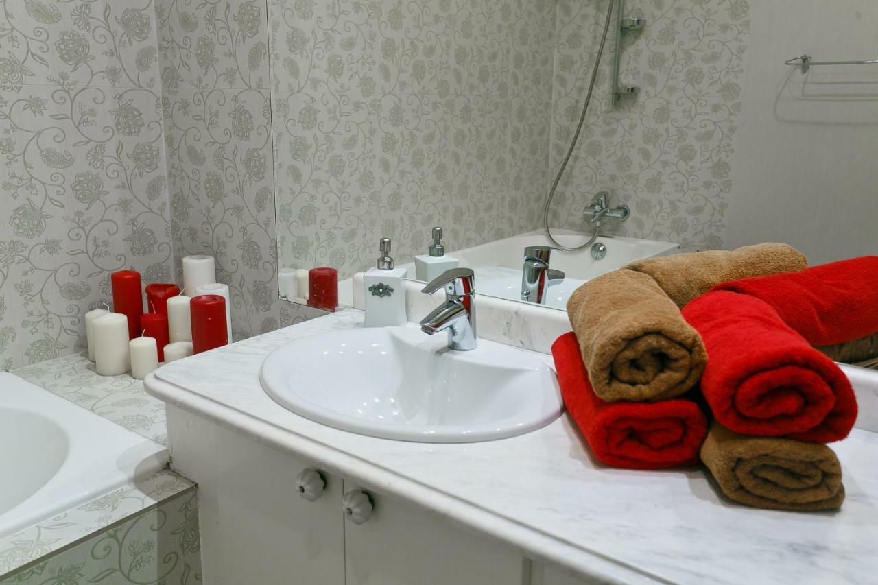 Royal Rent Minsk Apartment ภายนอก รูปภาพ