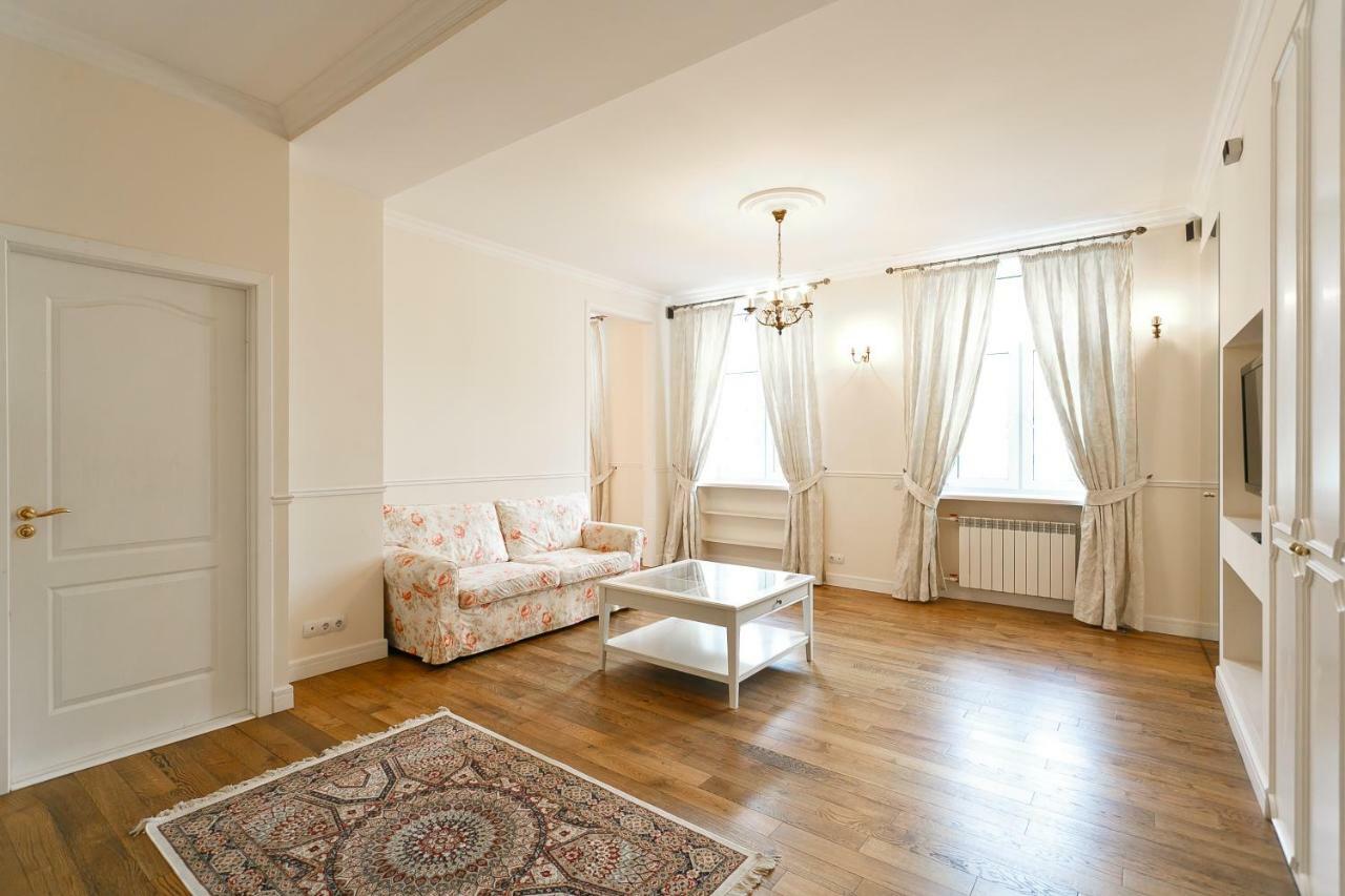Royal Rent Minsk Apartment ภายนอก รูปภาพ